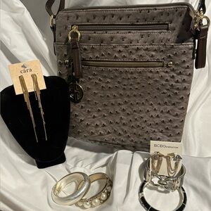 Gianni Bernini Purse and Jewelry Bundle